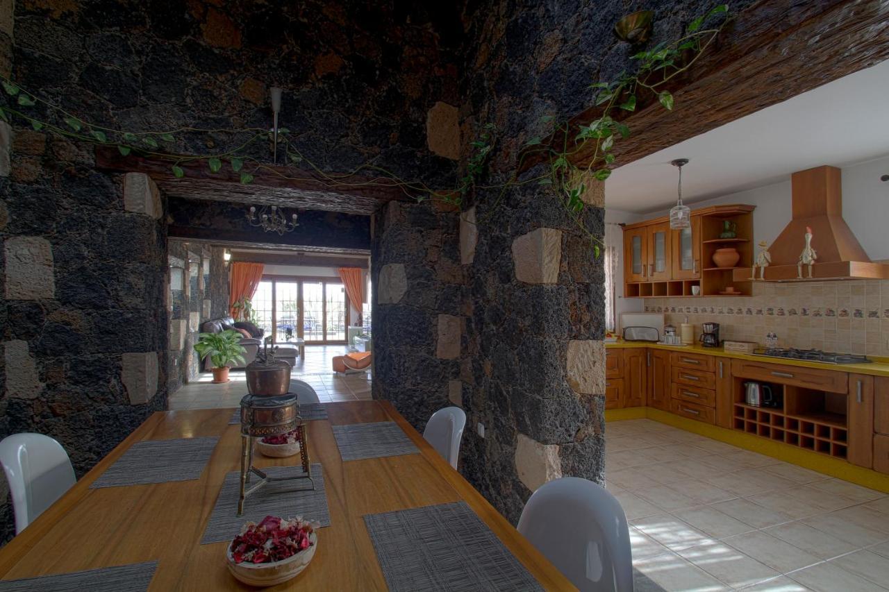 Villa Los Volcanes El Charco  Ngoại thất bức ảnh
